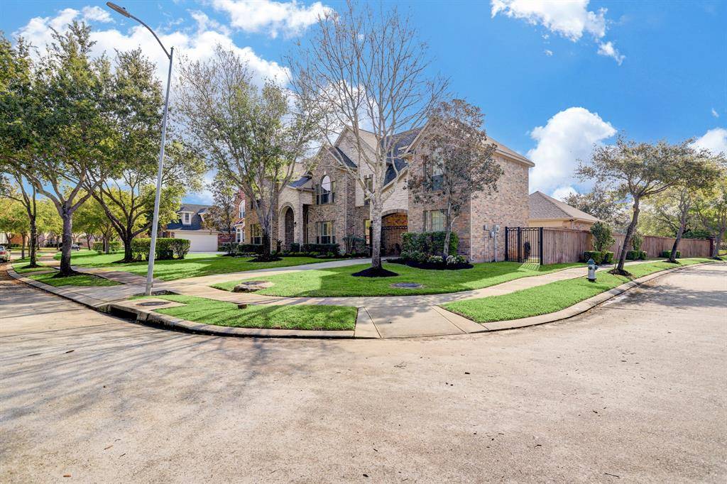 Sugar Land, TX 77479,6919 Mistyleaf LN