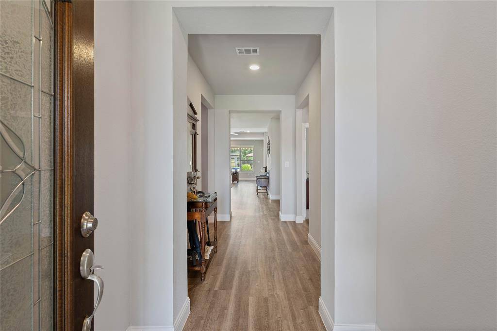 Montgomery, TX 77356,19075 Minero LN