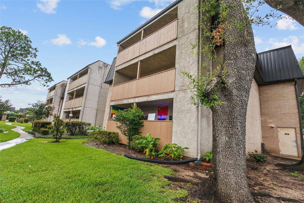 Houston, TX 77054,8423 Hearth DR #26