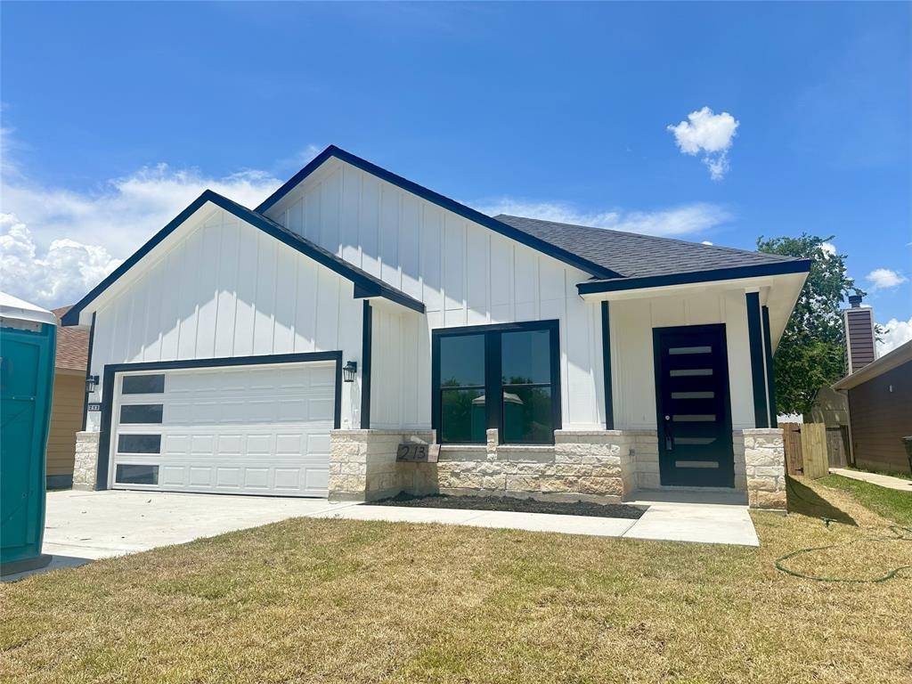 La Porte, TX 77571,213 N 7th ST