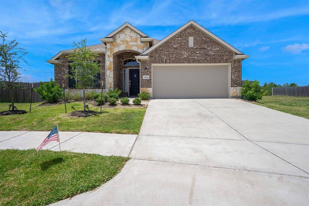 La Marque, TX 77568,670 Harbor Colony LN