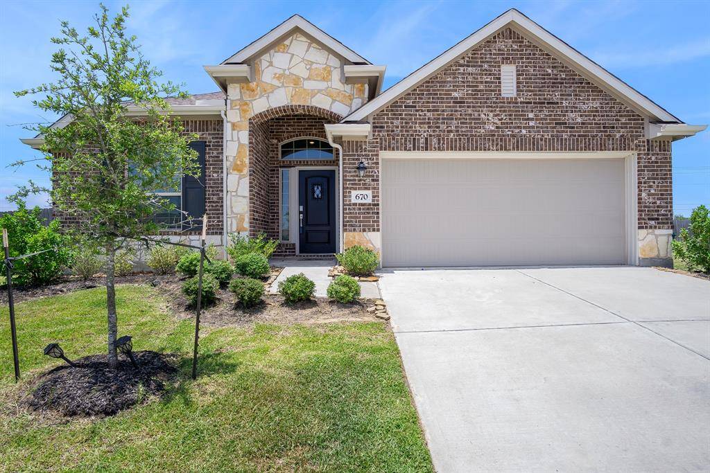 La Marque, TX 77568,670 Harbor Colony LN