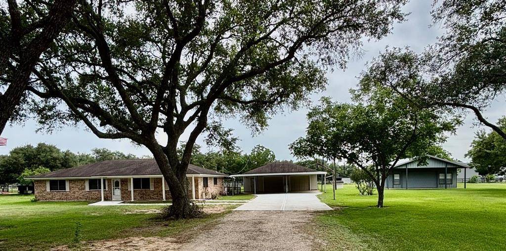 Pleak, TX 77471,5410 Sunset Trail