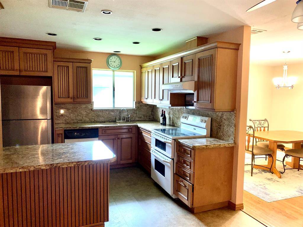 Houston, TX 77062,1610 Richvale LN