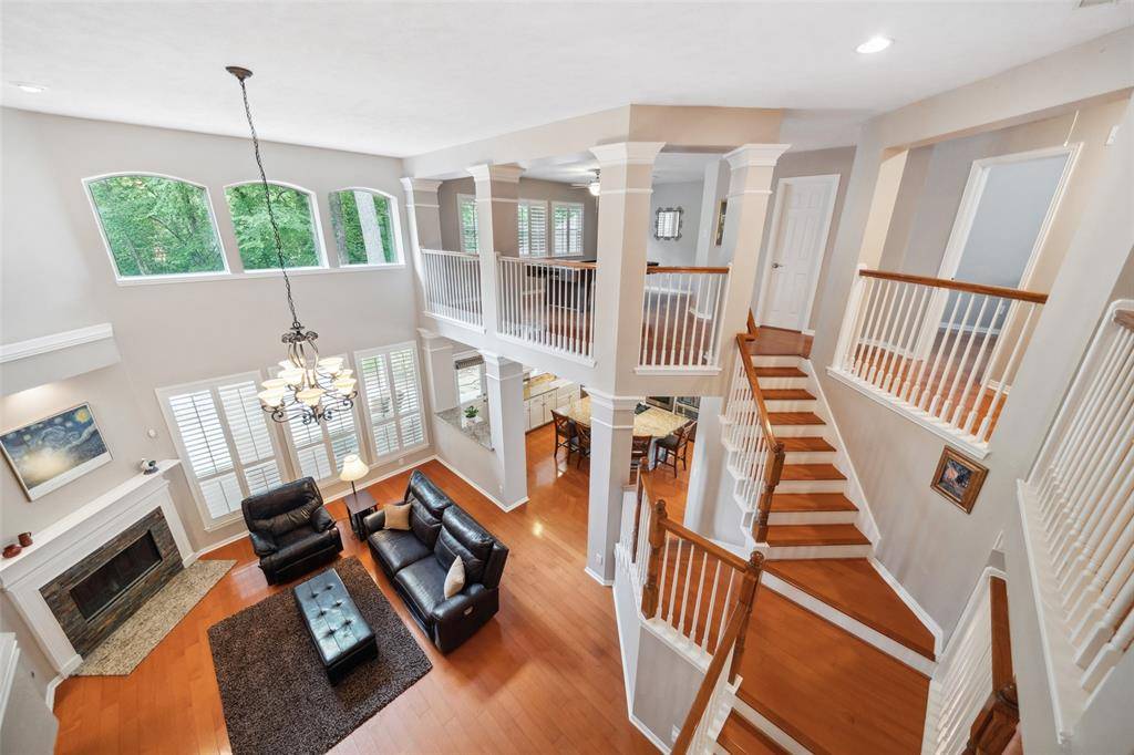 The Woodlands, TX 77382,126 E Mirror Ridge CIR