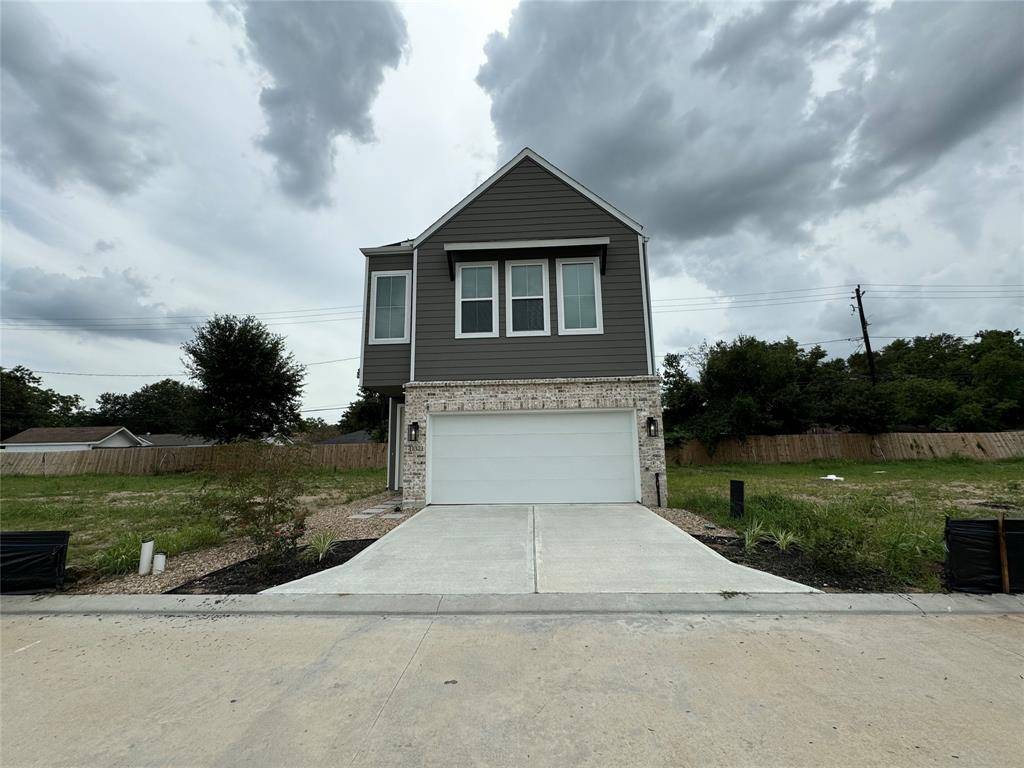 Houston, TX 77076,11321 Stonework Grove LN