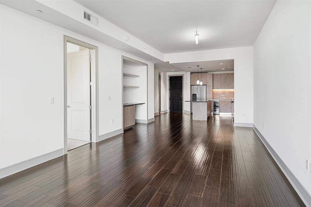 Houston, TX 77004,5280 Caroline St #1412