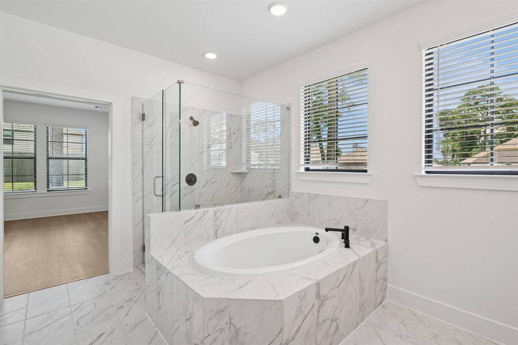 Tomball, TX 77377,21815 Hibiscus Hedge TRL