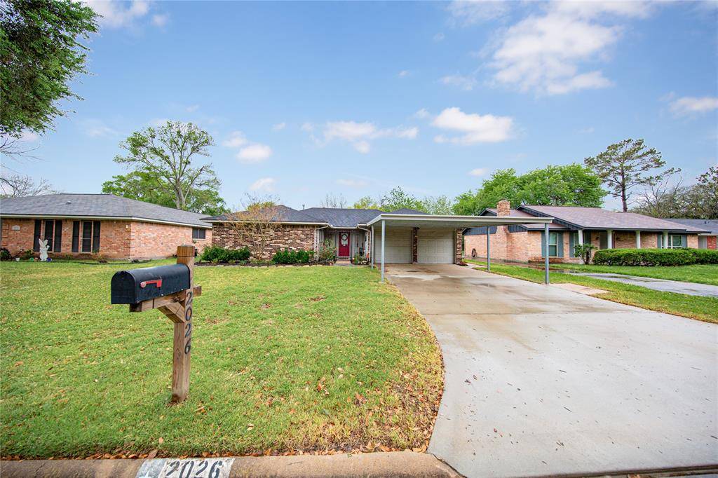Rosenberg, TX 77471,2026 Briar Ridge DR