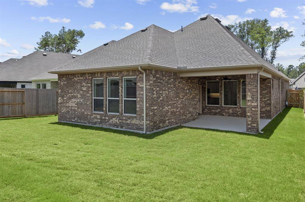 Porter, TX 77365,7615 Tall Trees Grove LN