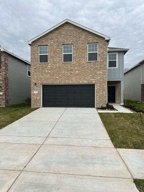 Houston, TX 77016,10167 Tiger Flower LN