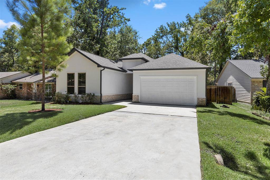 The Woodlands, TX 77381,2 E Wavy Oak Circle CIR