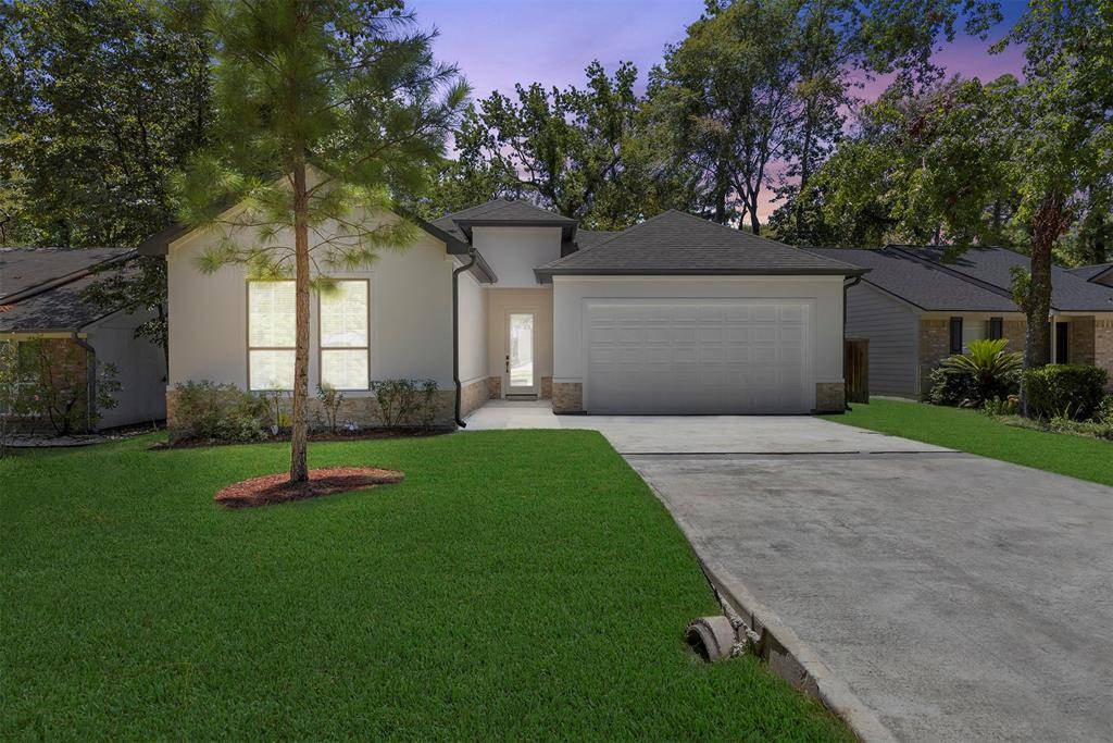 The Woodlands, TX 77381,2 E Wavy Oak Circle CIR