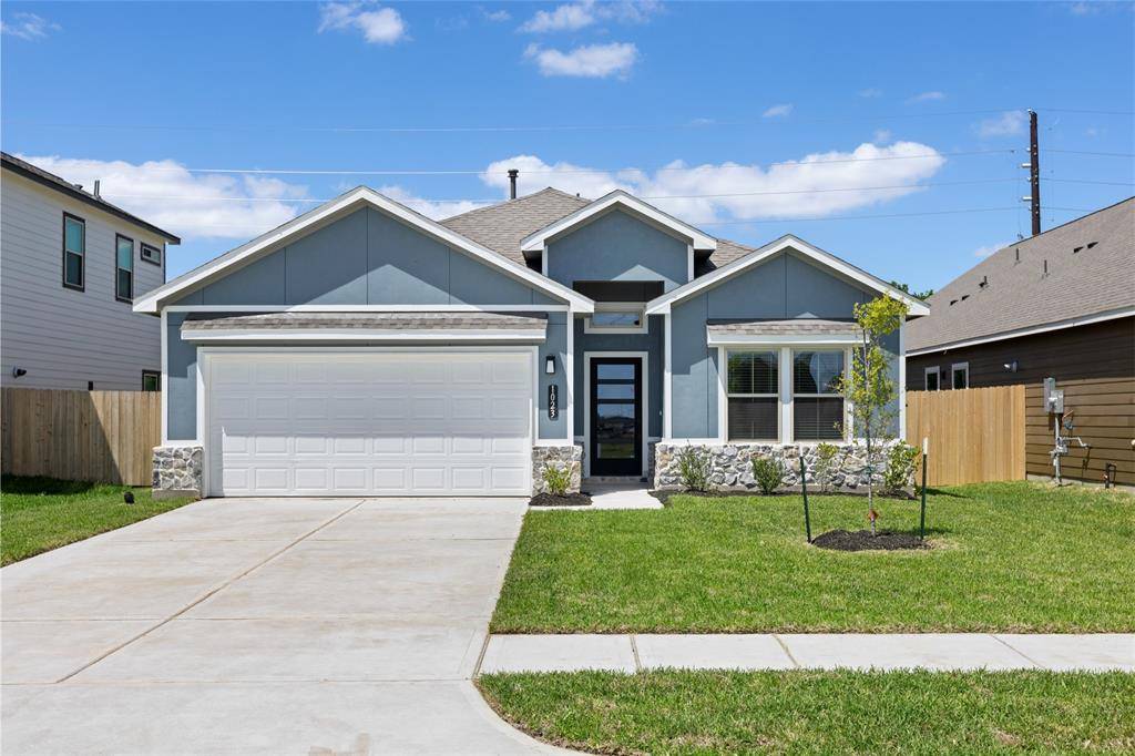 Rosharon, TX 77583,1027 Santee Court