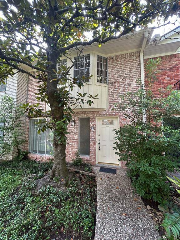 Houston, TX 77081,5534 Holly #D