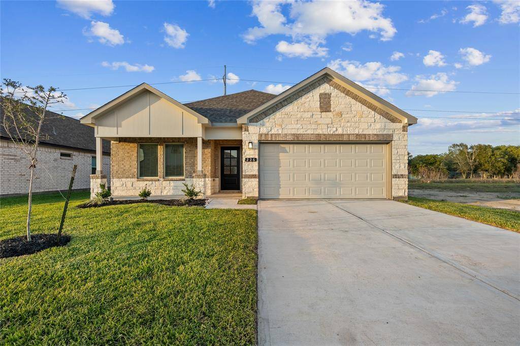 Alvin, TX 77511,226 Eagleville DR