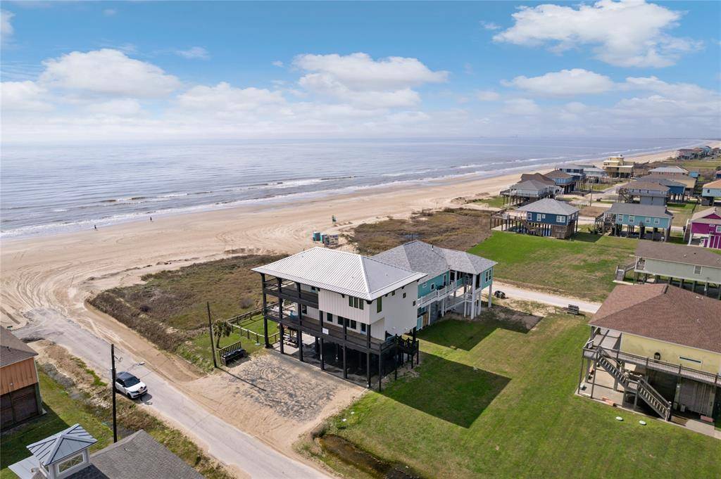 Crystal Beach, TX 77650,775 Townsend DR