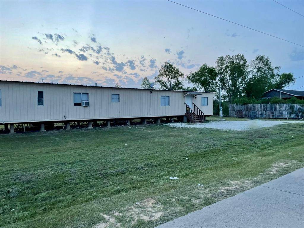 Cleveland, TX 77327,40 County Road 3557