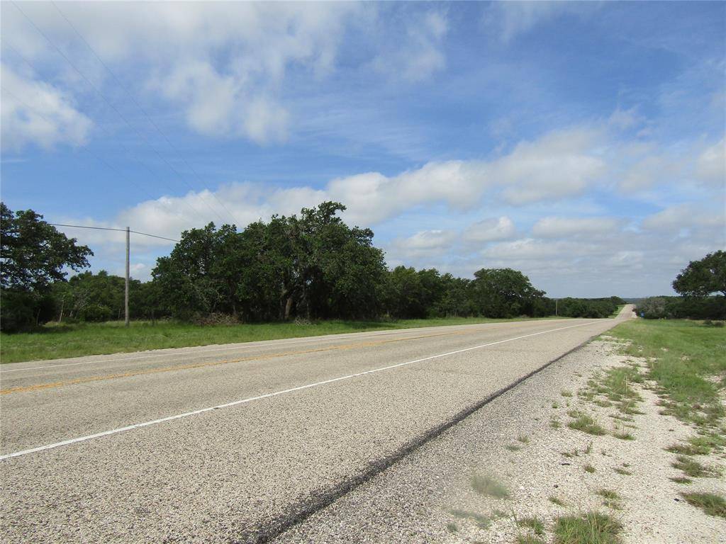 Harper, TX 78631,9657 US Highway 290