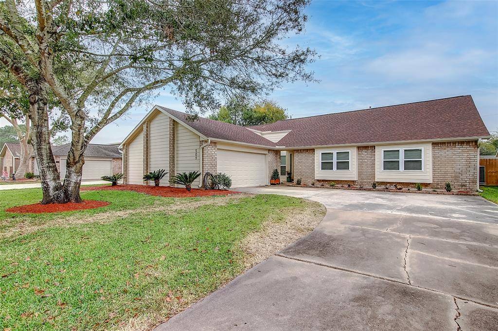 Dickinson, TX 77539,509 White Wing CT