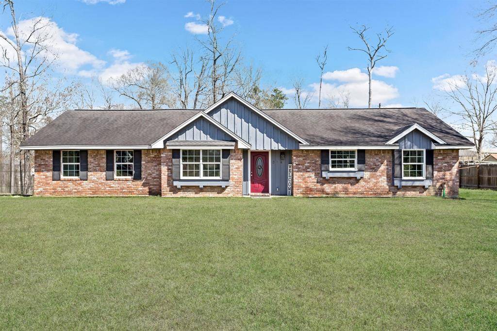 Sour Lake, TX 77659,314 Pinehurst DR