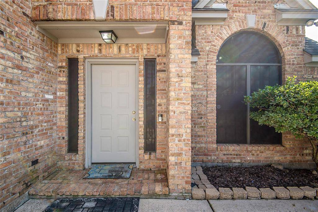 La Porte, TX 77571,11800 Fieldcrest DR