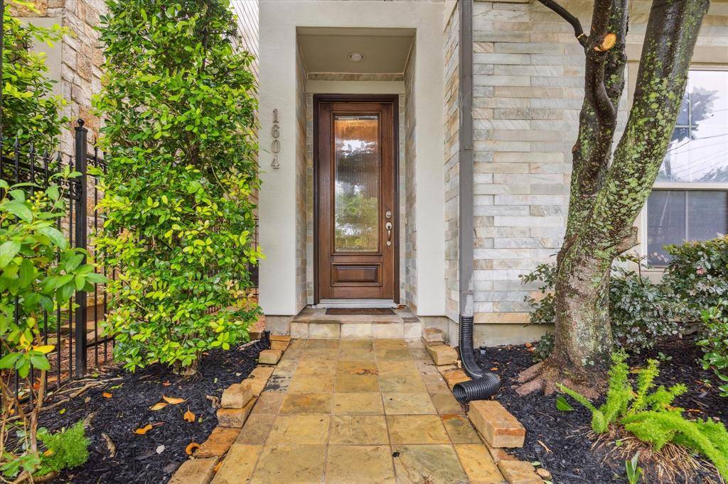 Houston, TX 77003,1604 Ennis ST