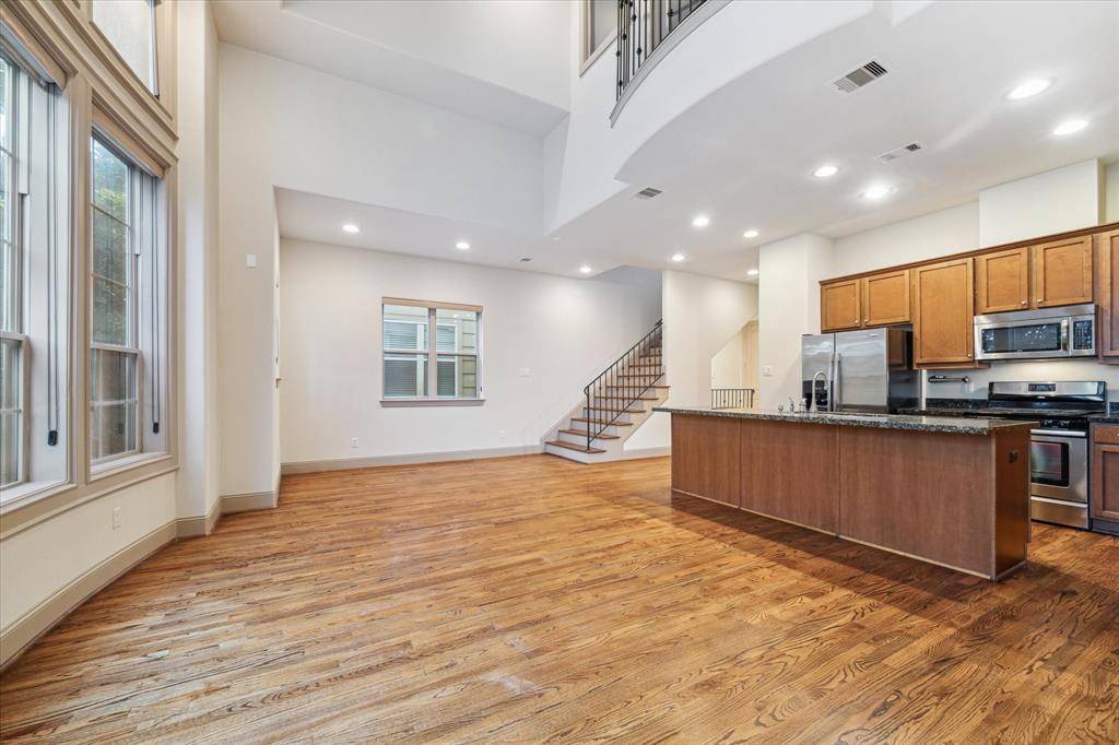 Houston, TX 77003,1604 Ennis ST