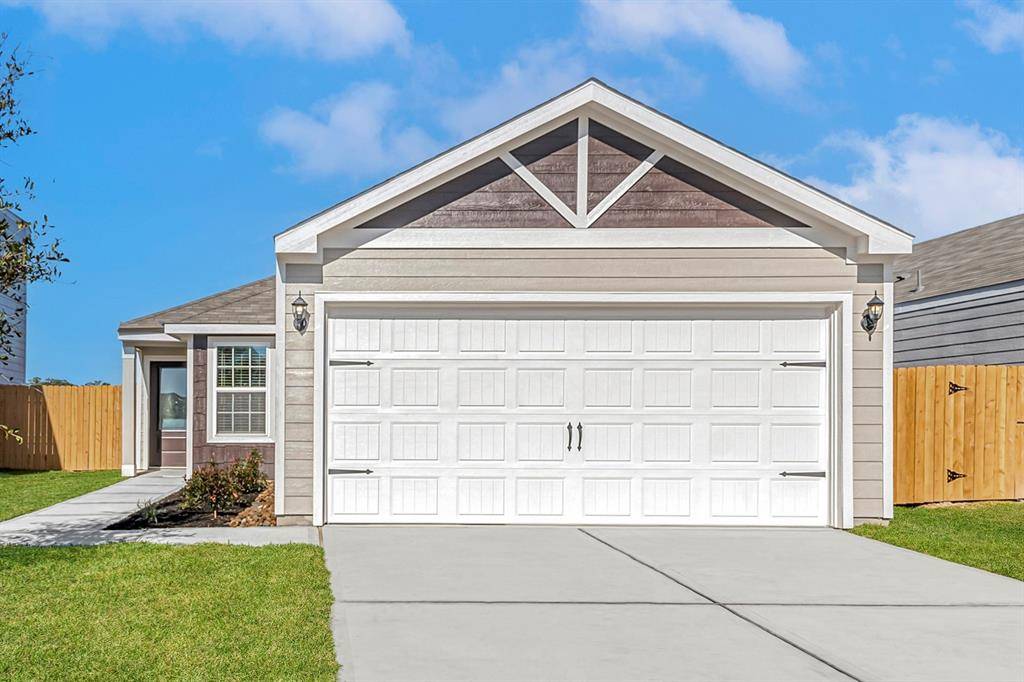 Houston, TX 77016,8223 Blooming Meadow LN