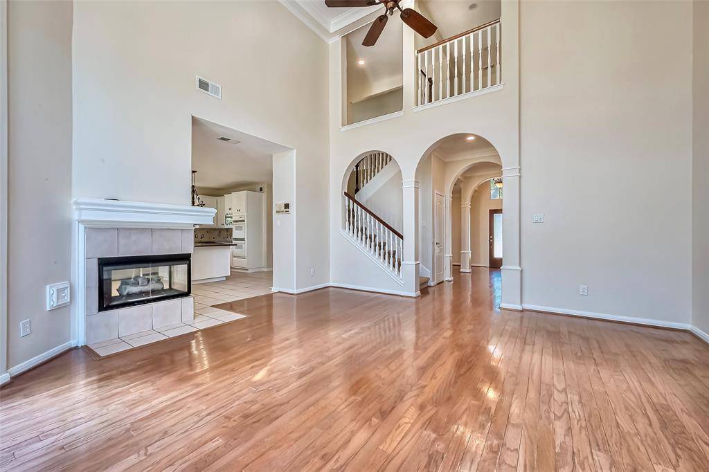 Sugar Land, TX 77479,19 Calleston CT