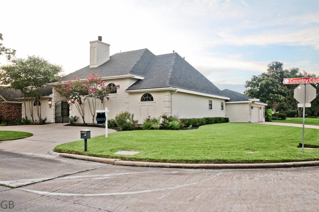 Stafford, TX 77477,3235 Country Club BLVD