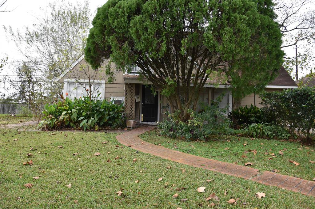 Houston, TX 77025,10614 Bassoon DR