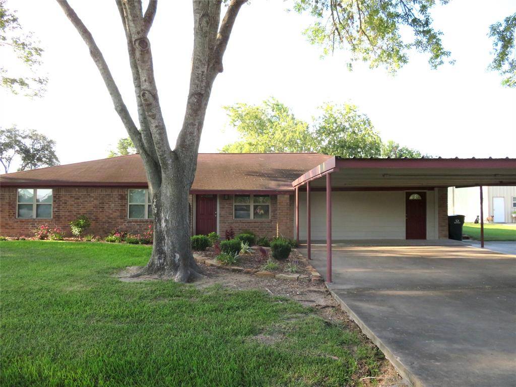 El Campo, TX 77437,472 Becky ST