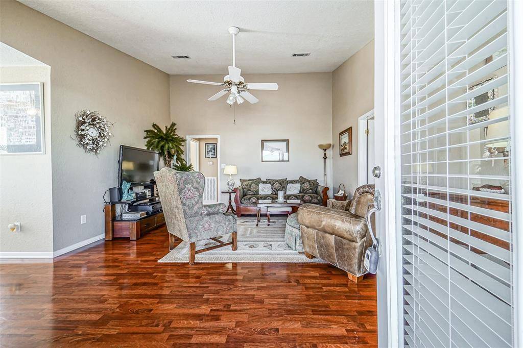 Bayou Vista, TX 77563,1212 Sailfish ST