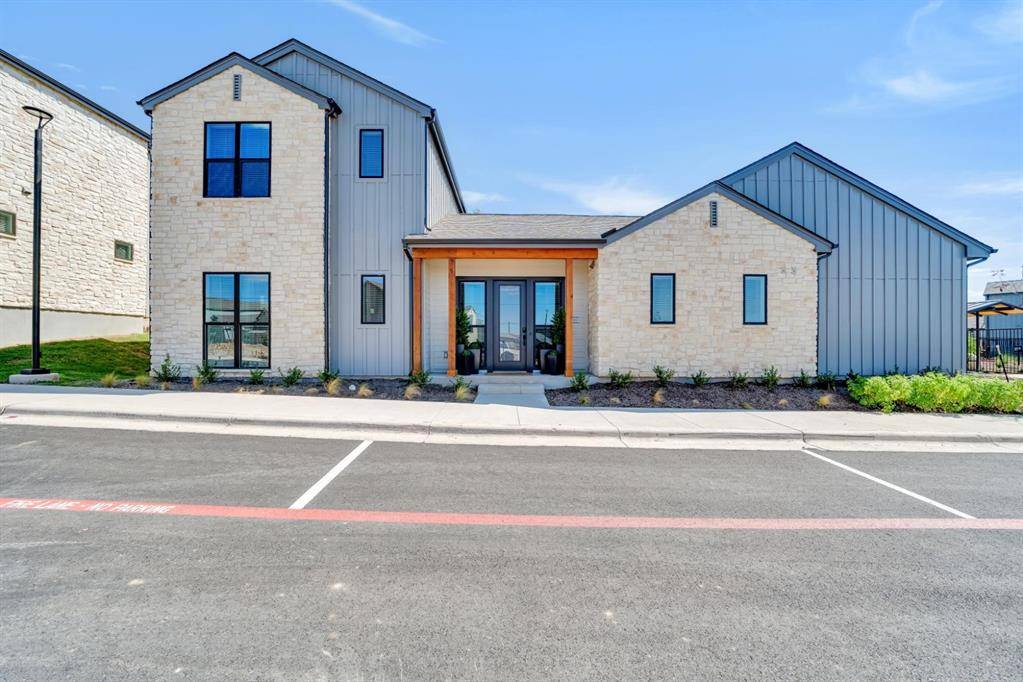 Marble Falls, TX 78654,1601-200 Mustang DR