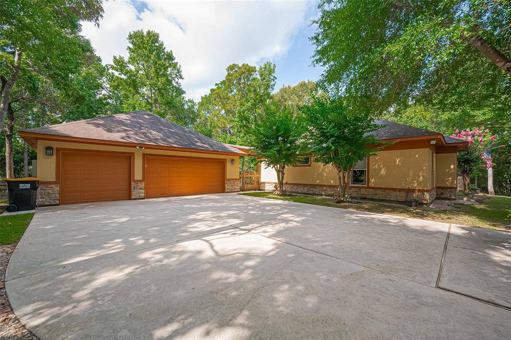 Montgomery, TX 77316,9036 Water Crest CT