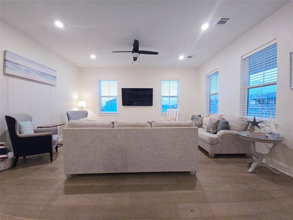 Galveston, TX 77554,4207 Kent DR