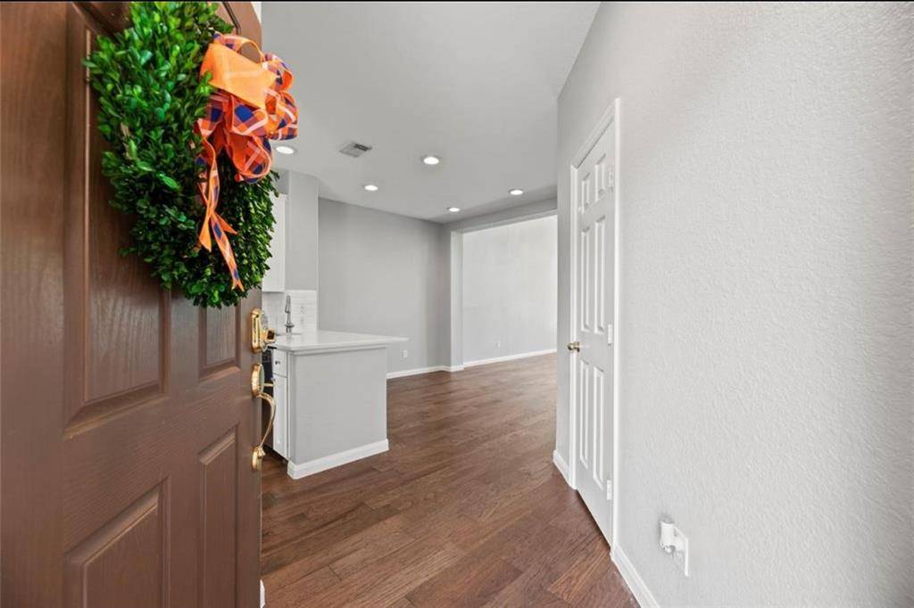 Sugar Land, TX 77479,8814 Silent Willow LN