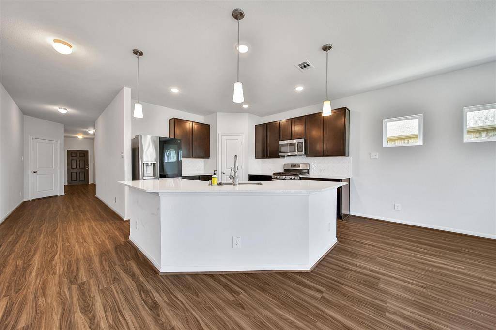 New Caney, TX 77357,20975 New Proper DR