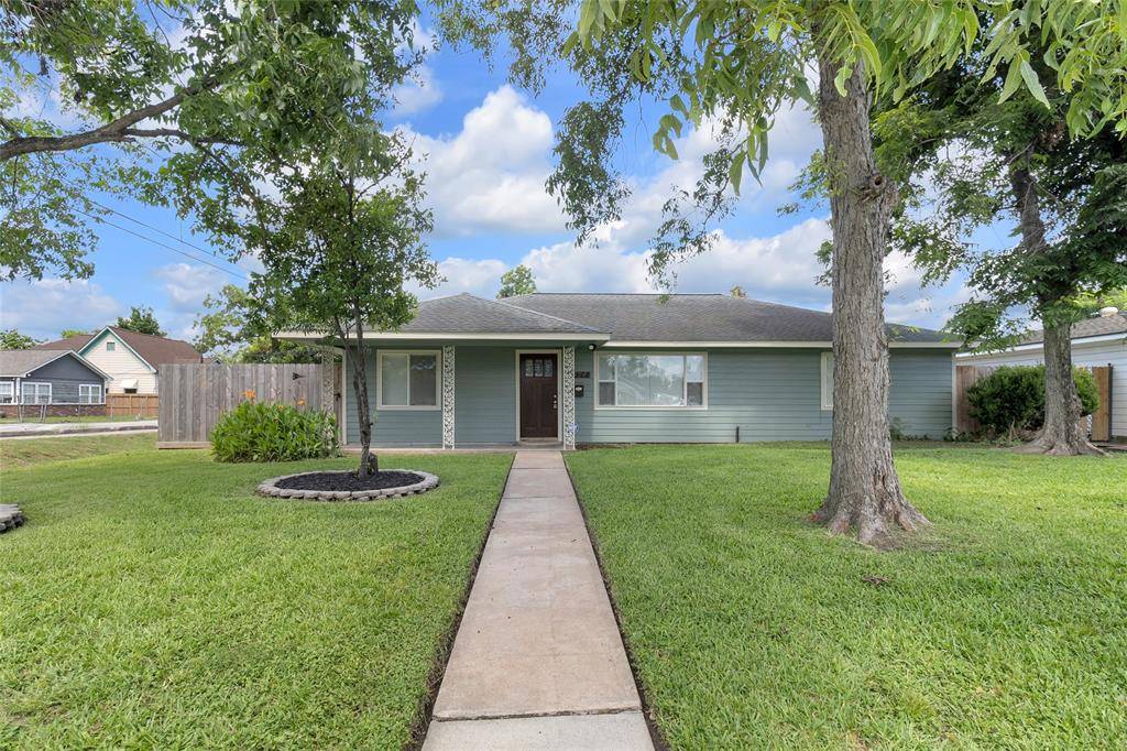 Houston, TX 77009,2934 Robertson ST
