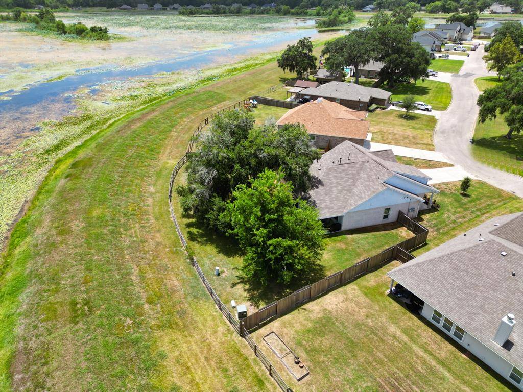 West Columbia, TX 77486,253 Twin Lakes BLVD W