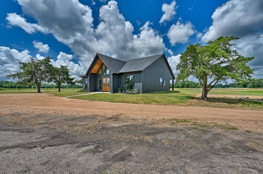 Burton, TX 77835,13923 Fieldcrest Ln