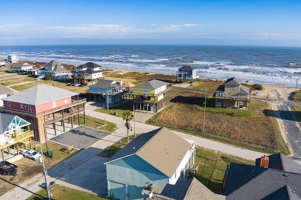 Crystal Beach, TX 77650,2493 Howell