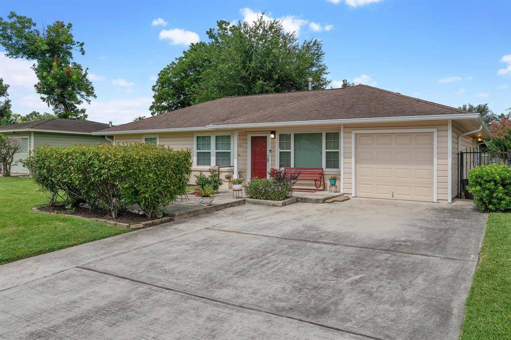 Houston, TX 77009,2931 Robertson ST