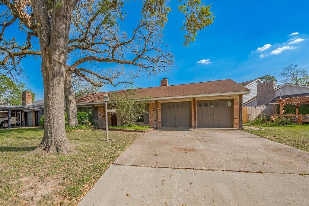 Houston, TX 77043,10619 Knoboak DR