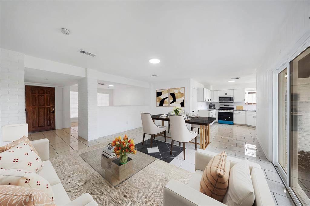 Houston, TX 77018,910 1/2 Oak ST