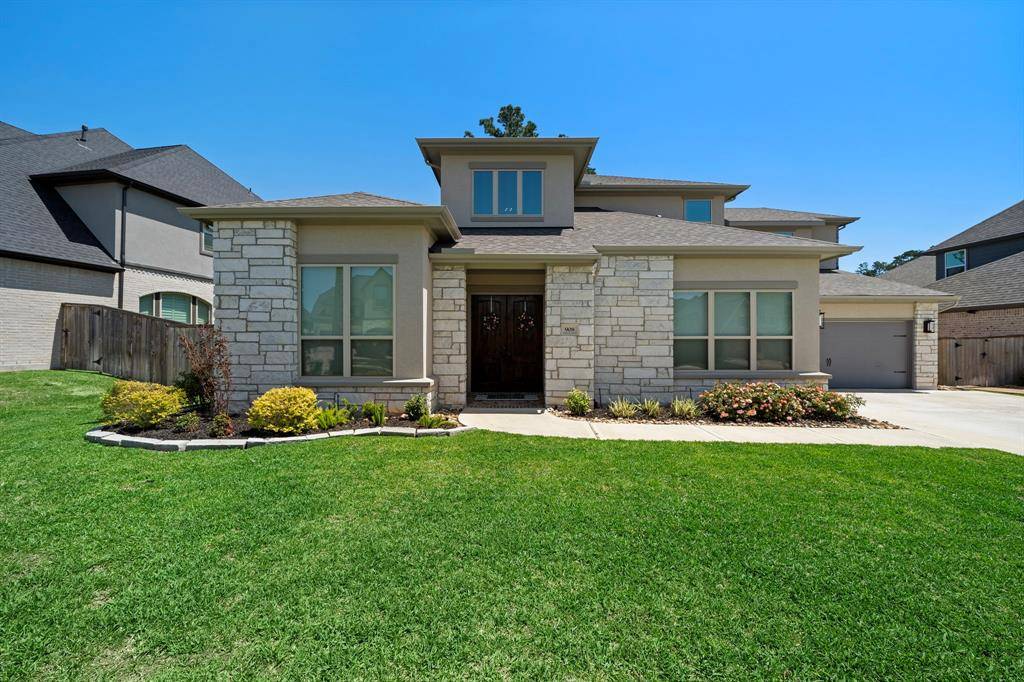 Pinehurst, TX 77362,908 Falcon Hollow LN