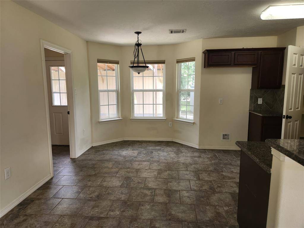 Splendora, TX 77372,26165 Magnolia DR