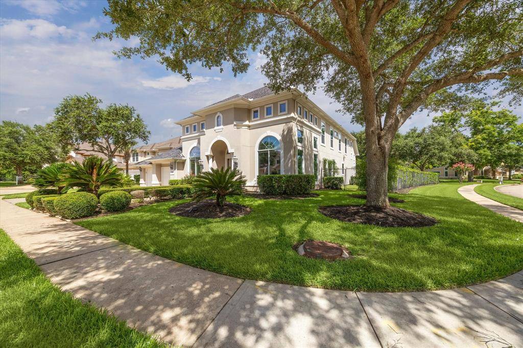 Sugar Land, TX 77479,5215 Eagle Pointe CT
