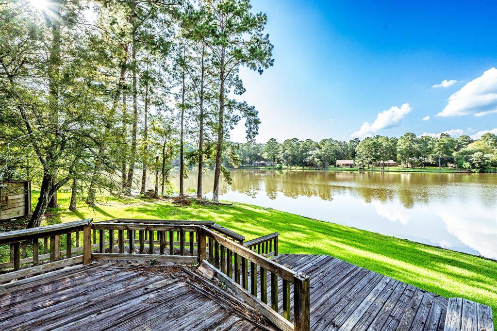 Huntsville, TX 77340,1915 E Lake DR